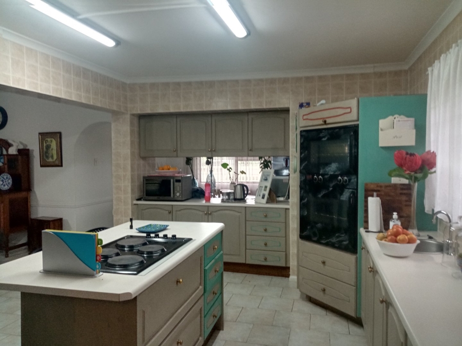 To Let 4 Bedroom Property for Rent in George South Western Cape